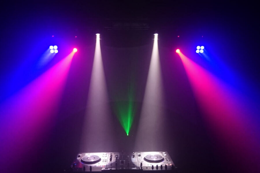 DJ Gear huren Sound2Light