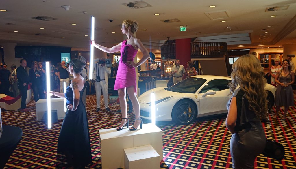 Fashionshow with Sound2Light LED Pixeltubes