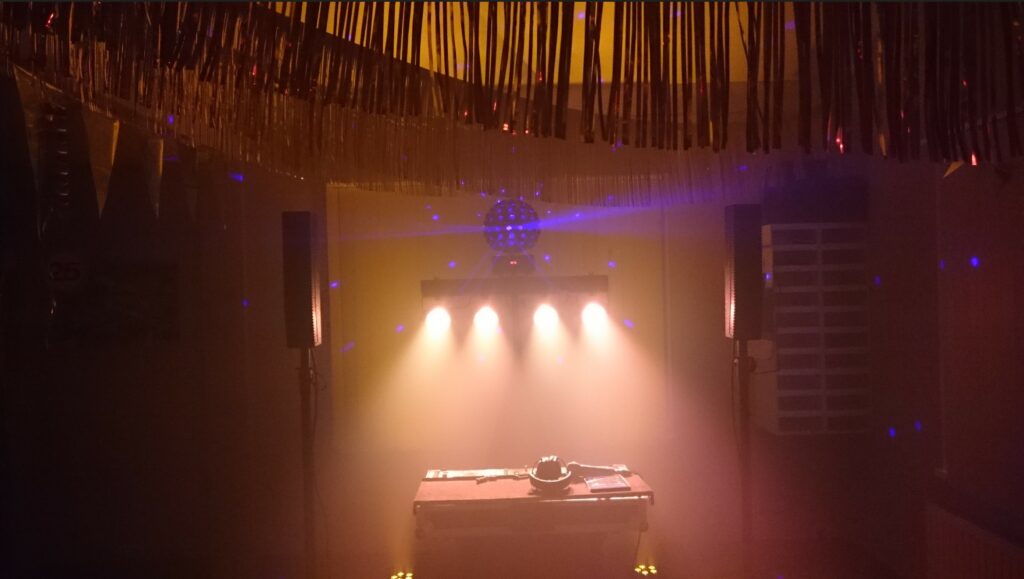 Tbar met Washlight en LED Discobal