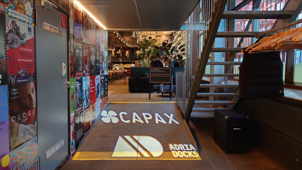 IJkantine evenement licht geluid lichtlogo projectie