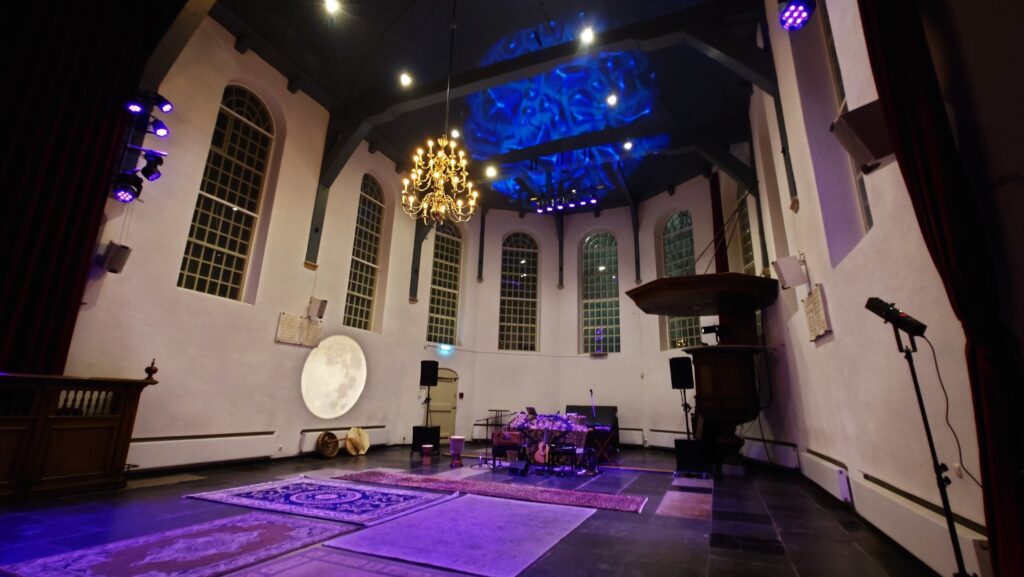 Buiksloterkerk Speakers Huren Medium Geluidsinstallatie